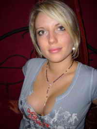 a milf in North Chicago, Illinois
